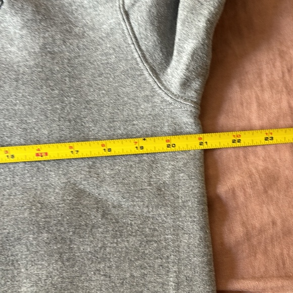 Custom Grey Crewneck Sweater – Men’s Medium - Picture 5 of 6